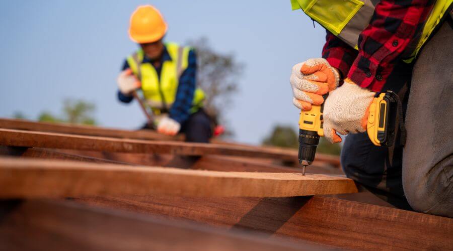 Expert top industrial roofings services in Reedsport, OR